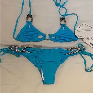 Beach bunny bow and arrow xs top med bottom